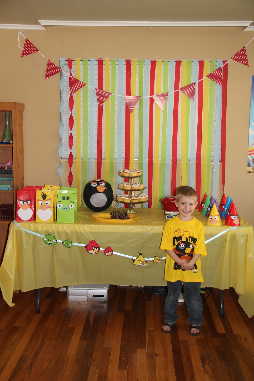 Angry Bird Birthday party