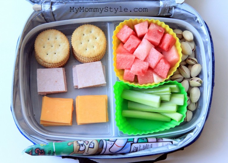 make school lunch boxes the night before and beat the morning rush