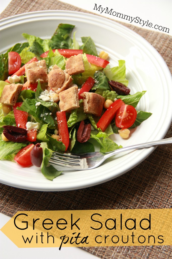 Greek Salad with pita croutons - My Mommy Style